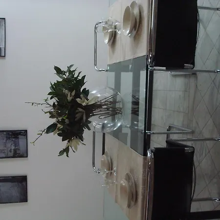 Apartment Crystal *